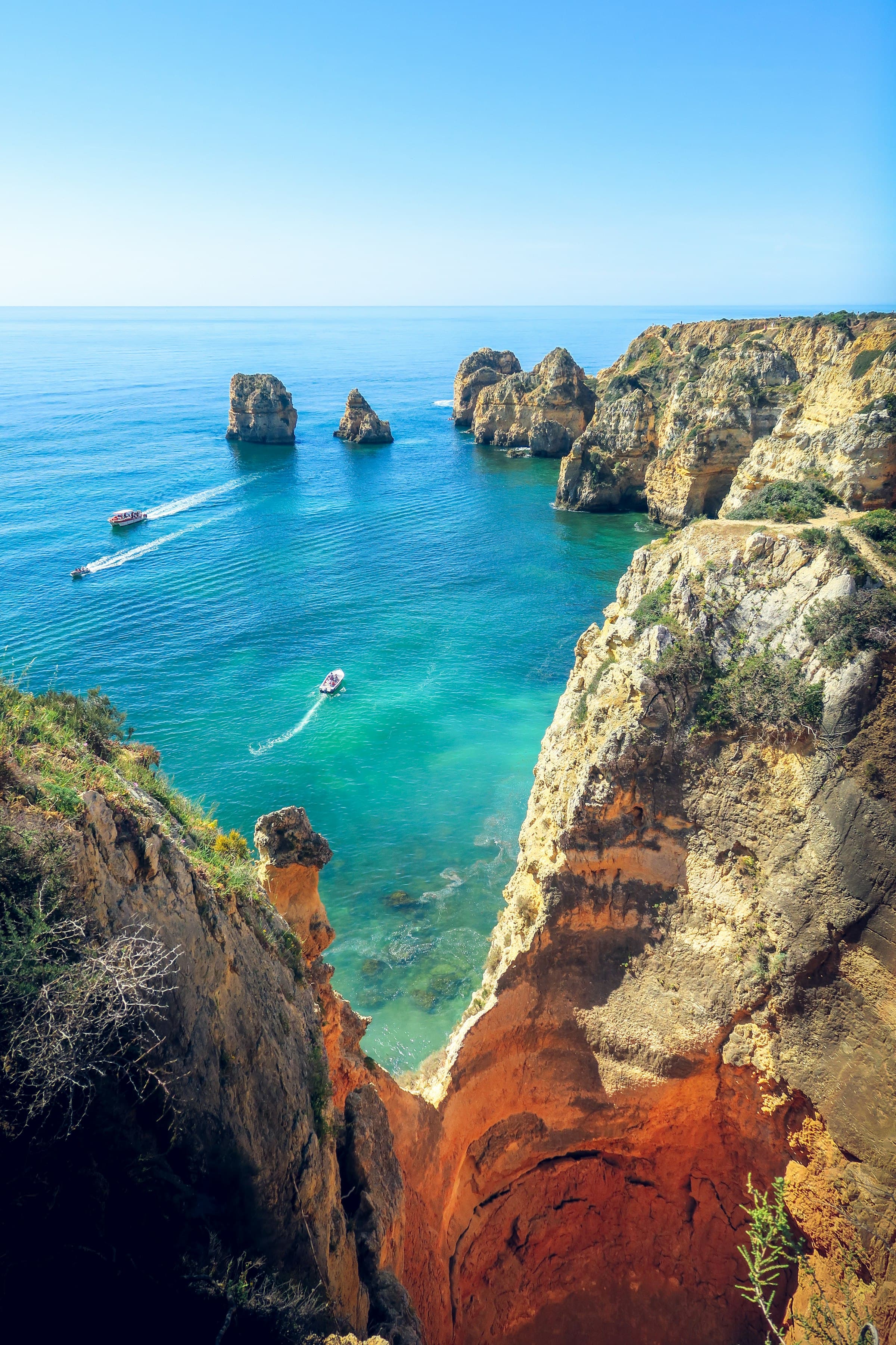 Casar no Algarve: falésia, luz e o que precisam mesmo de saber